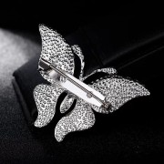 PINETS broszka MOTYL masa perłowa cyrkonie Srebrna