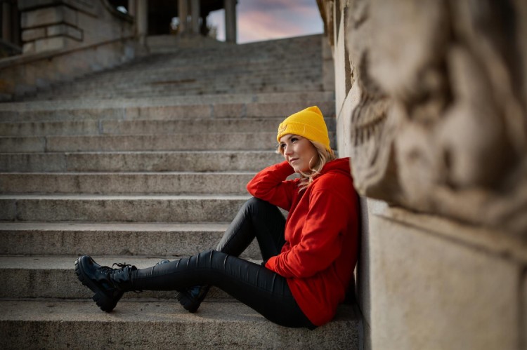 CZAPKA Little Angel żółta różowe haftowane Logo