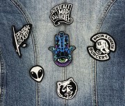 ZESTAW 11 Naszywki TERMO Ręka Fatimy Napis Ufo