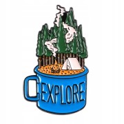 PINETS Przypinka Explore Góry podróże Namiot Las