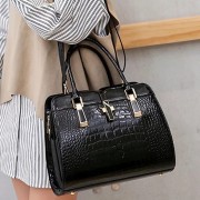 Torebka lakierowana Czarna zwierzęcy wzór wąż