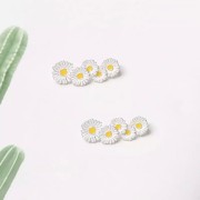 2 OZDOBY do butów Sznurówek Spinki Stokrotki Kwiat