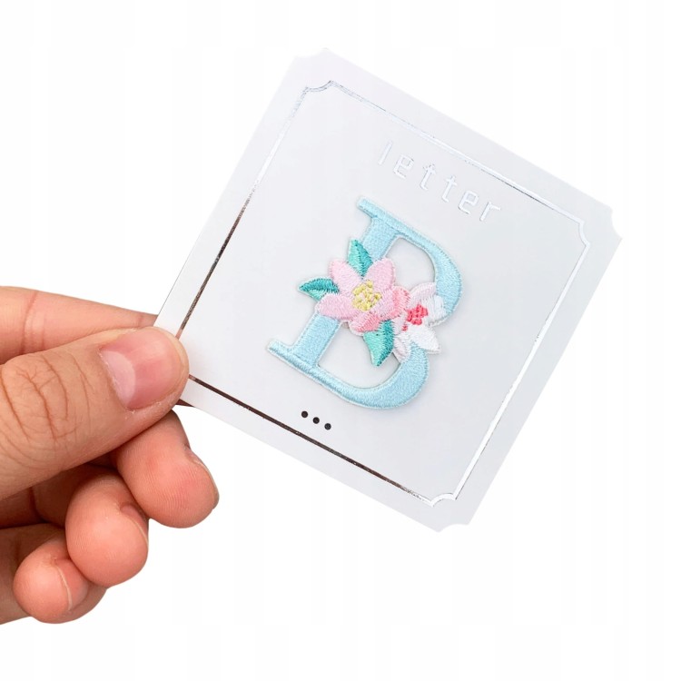 NAKLEJKA Naszywka termo Litera B Haftowana Kwiaty