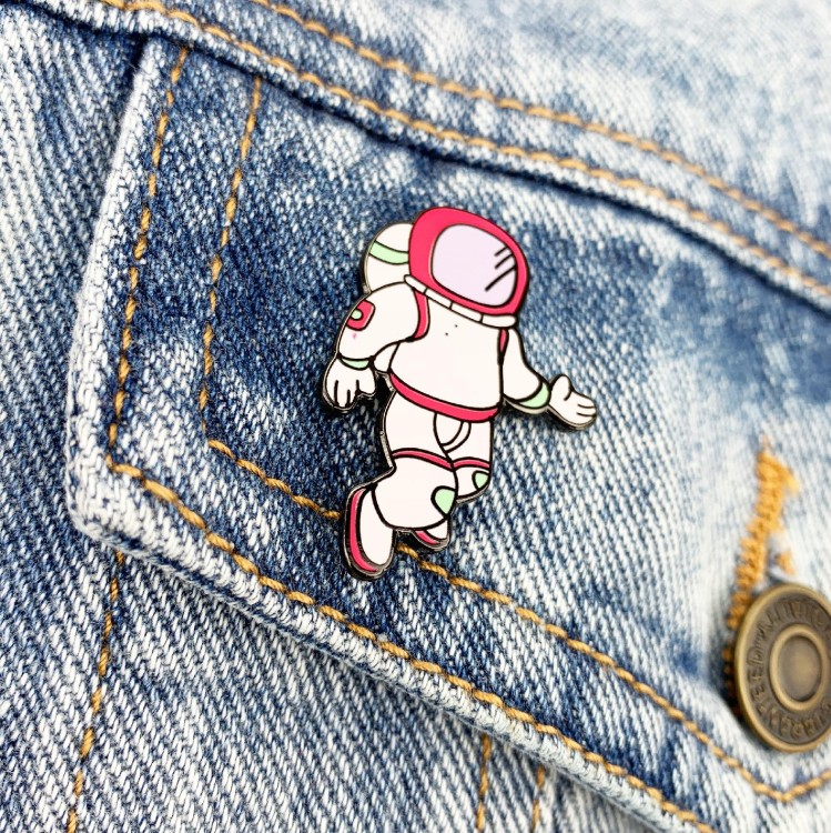 PINETS przypinka kolekcjonerska To The Stars ASTRO