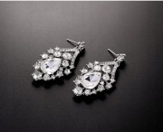 Zestaw srebrny kolia z cyrkoniami kolczyki