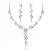 Zestaw srebrny Kolia z cyrkoniami listki