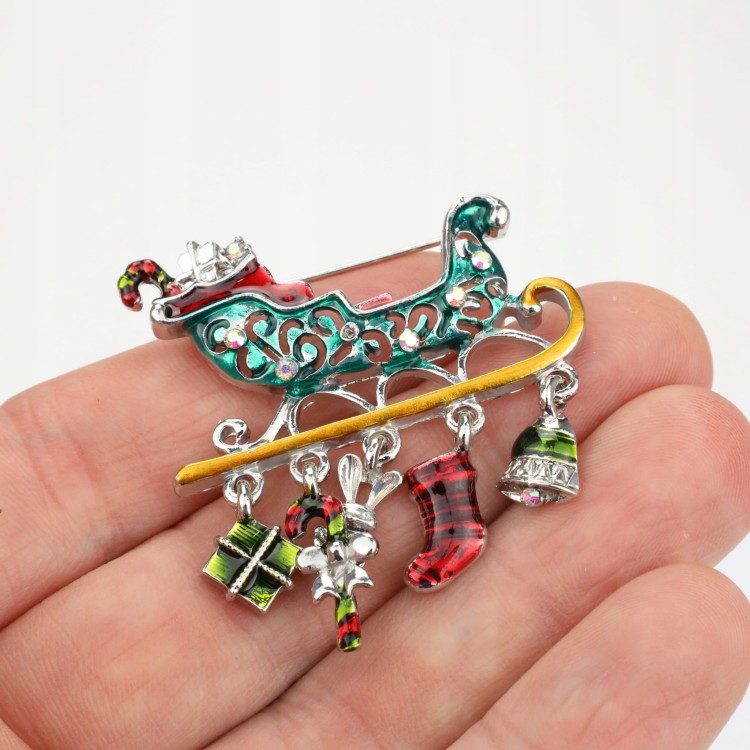 PINETS Broszka sanie Mikołaja z prezentami