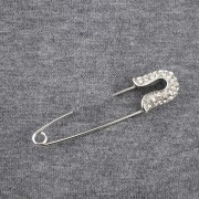 PINETS Broszka klasyczna agrafka z cyrkoniami