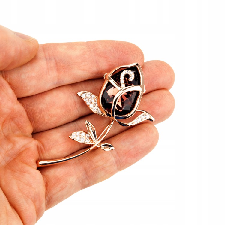 PINETS czerwona Róża pozłacana broszka z kwiatem