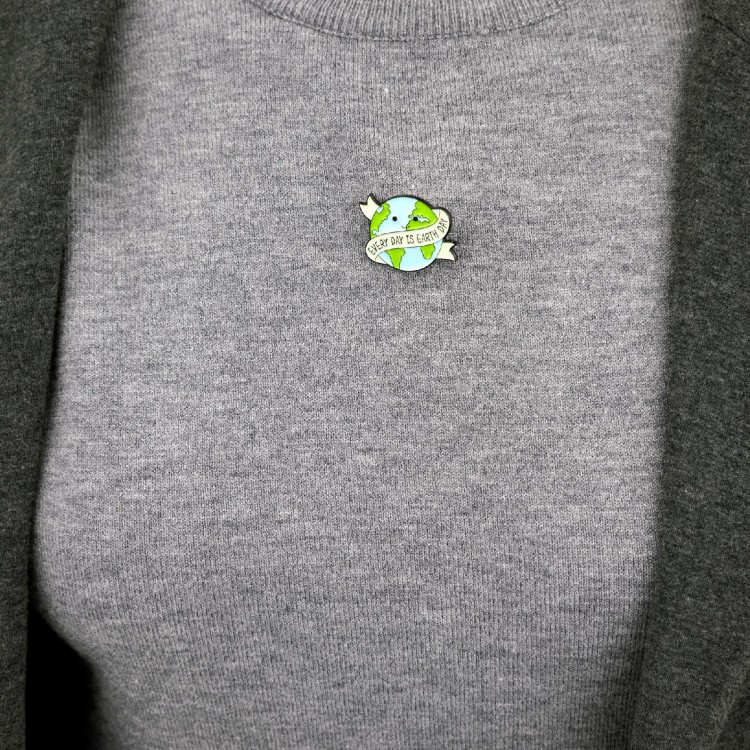 PINETS Przypinka ekologiczna Ziemia Dzień Ziemi