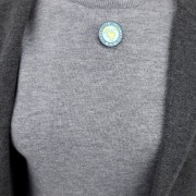 PINETS Przypinka ekologiczna Ziemia planeta serce