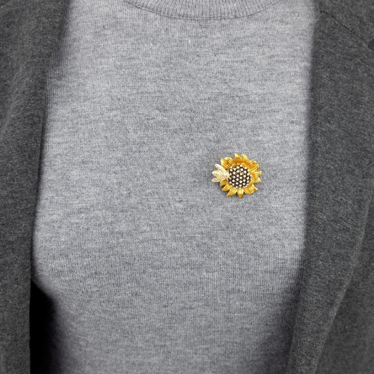 PINETS Słonecznik z pszczołą ZAWIESZKA broszka