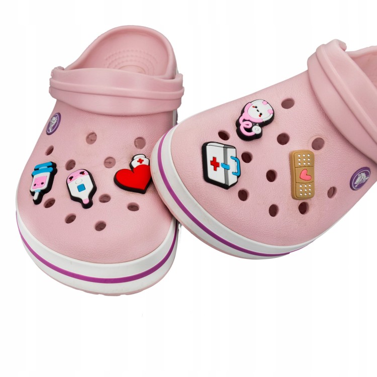 Przypinki medyczne do Crocs 6 szt Jibbitz wpinki