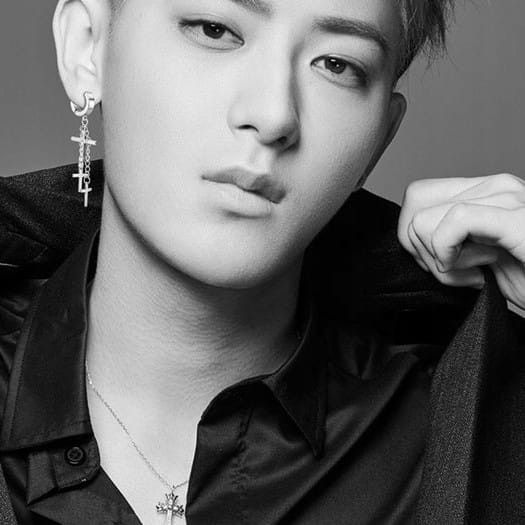 Kolczyki długie krzyże srebrne wiszące łańcuszki