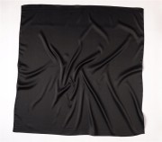 Apaszka chusta na szyję włosy czarna satynowa