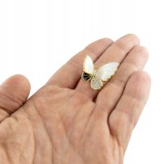 PINETS Broszka pozłacana 14K motyl masa perłowa