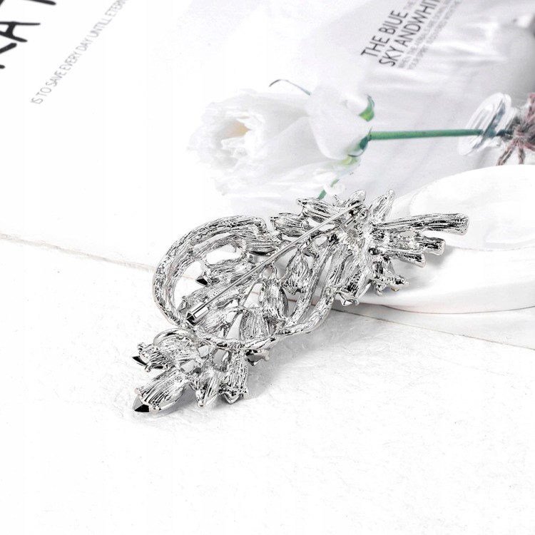 PINETS srebrny kłos pszenicy cyrkonie broszka