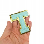 NASZYWKA LITERA T aplikacja duża Font cyjan brokat