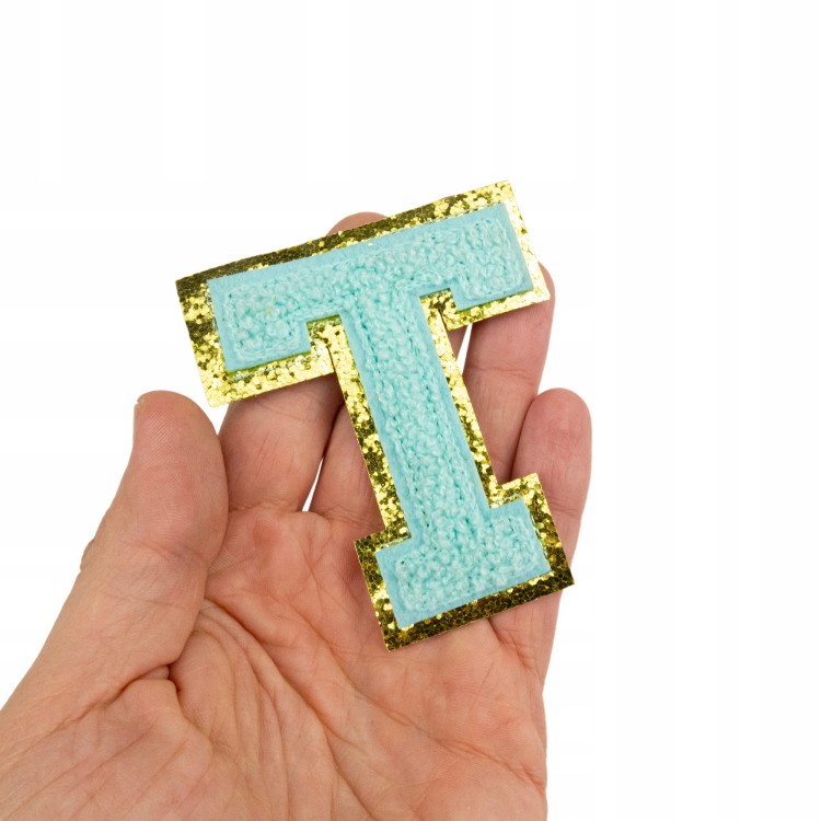 NASZYWKA LITERA T aplikacja duża Font cyjan brokat