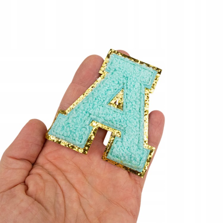 NASZYWKA duża LITERA A niebieska brokat cyjan