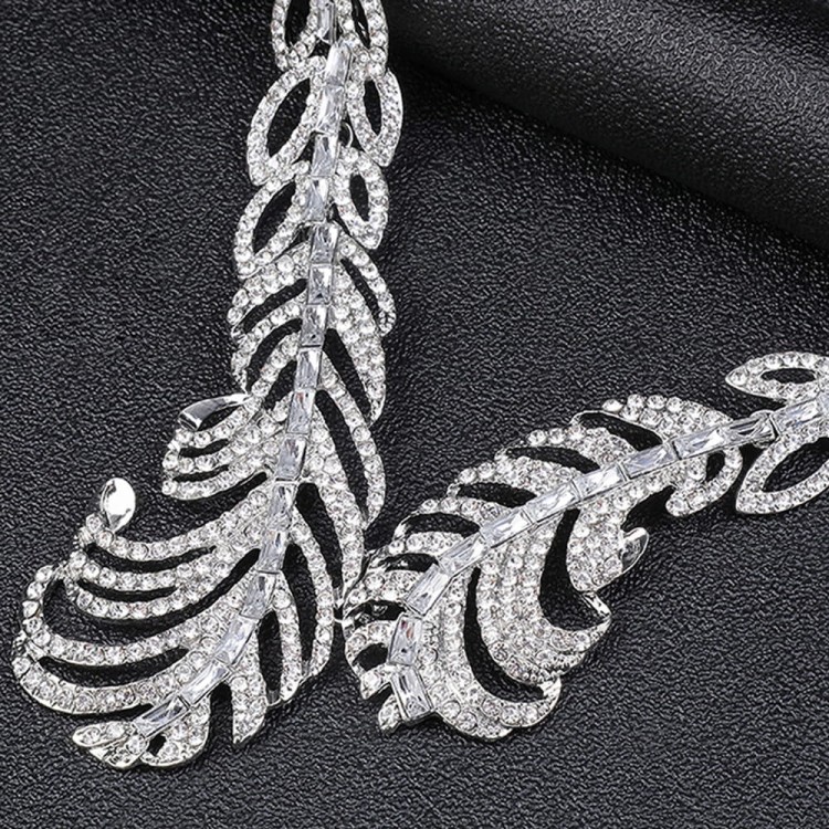 Zestaw Naszyjnik i kolczyki białe liście cyrkonie