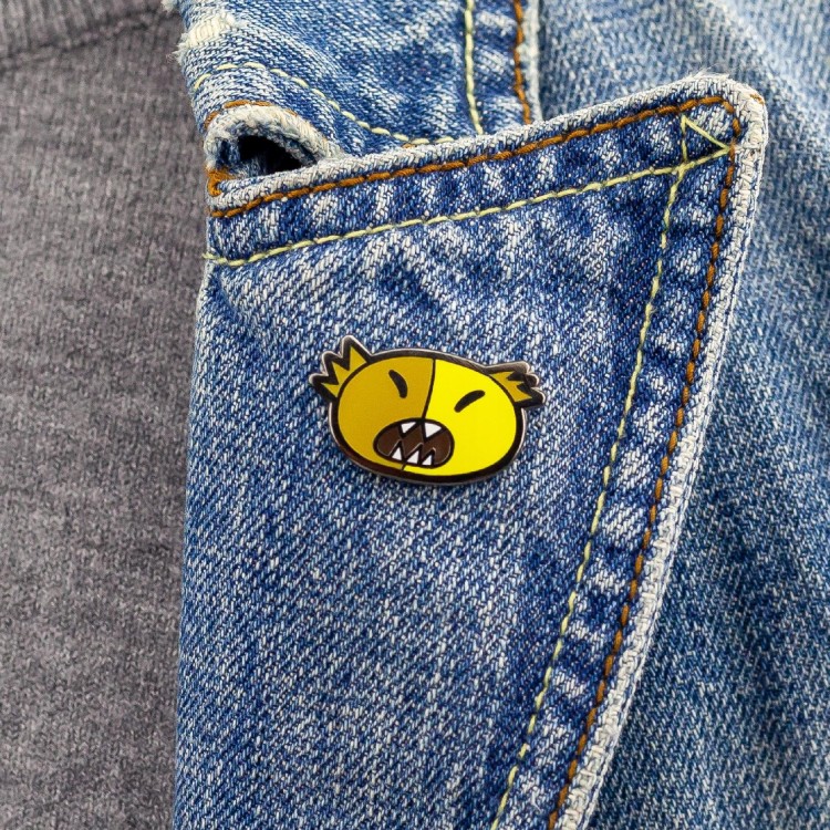 PINETS przypinka Rykercz Potworek Potwór Monster