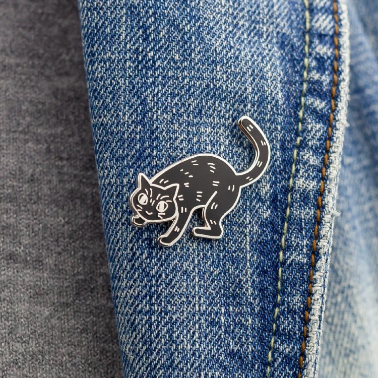 PINETS przypinka czarny Kot srebrny Kotek Bonifacy