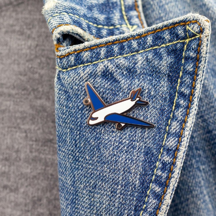 PINETS przypinka Samolot Aeroplan lotnictwo Lot