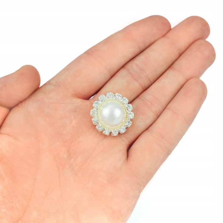 Przypinka do Crocs biała wpinka cyrkonie Perełka