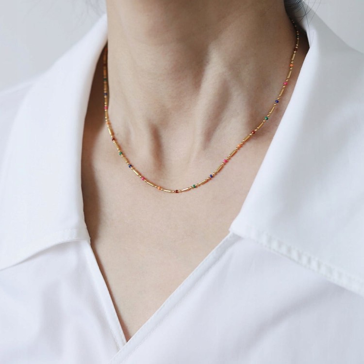 Naszyjnik złoty z koralikami 18K złoto tęczowy