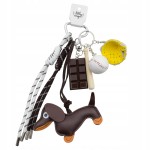 Brelok do kluczy Jamnik Czekoladowy zawieszka torebki sportowe detale